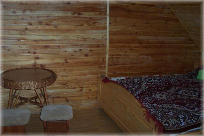 Hôtel Boykivskiy Dvir à Yasenitsa Zamkova Extérieur photo