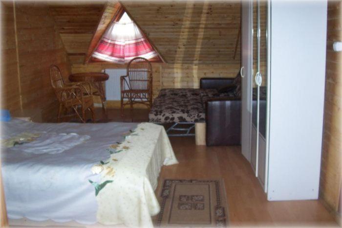 Hôtel Boykivskiy Dvir à Yasenitsa Zamkova Extérieur photo